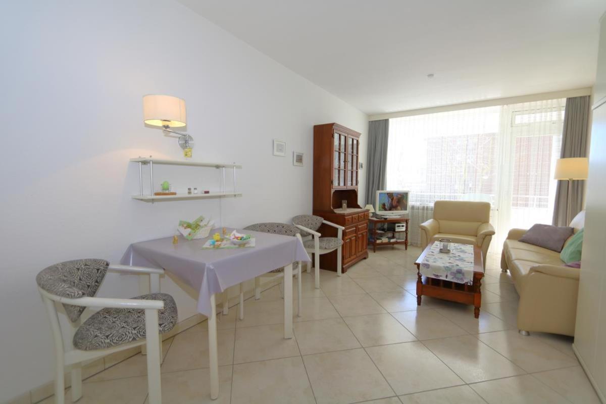 Schwalbe - Tripp Apartamento Westerland Exterior foto